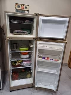 Dawlance Refrigerator Medium