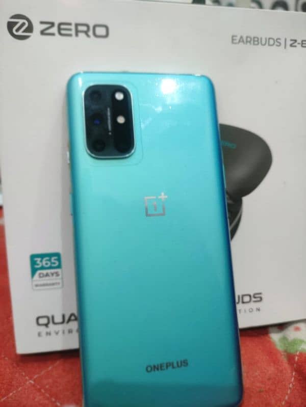 One plus 8T 0