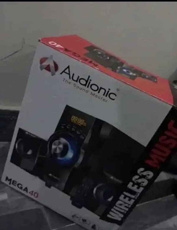 Audionic Mega 40  box packed 2