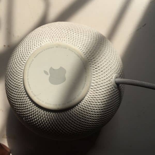 Apple HomePod Mini 4