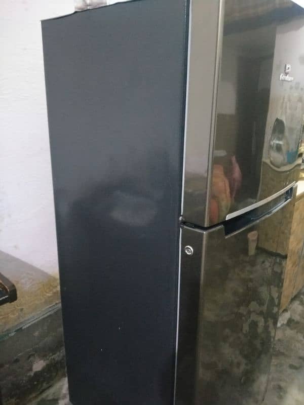 Dawlance inverter fridge for sale in Faisalabad 1