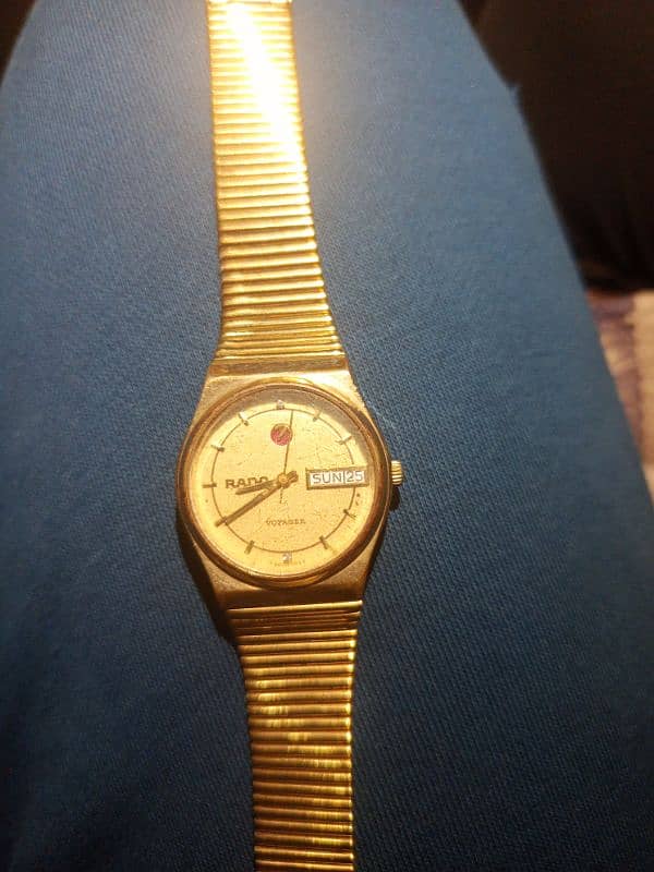 It is a vintage watch of 1970 modle 1