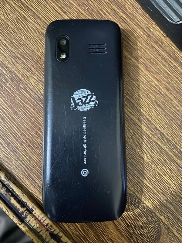 Jazz Digit 4G Hotspot Phone 1