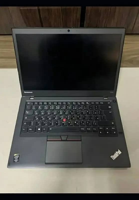 Lenovo ThinkPad T450 Core i5 8GB RAM 256GB SSD 3