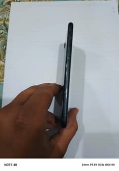 iphone 7  in black colour for sale