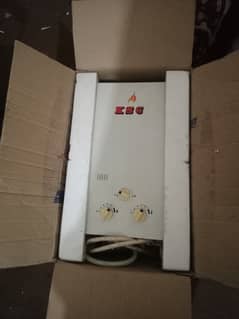 Instant gas water heater