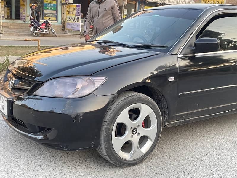 Honda Civic EXi 2005 4