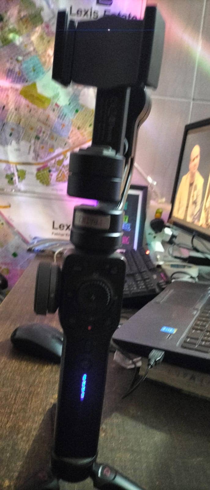 Zhiyun Smooth 4 Gimbal for Sale – Excellent Condition! 4