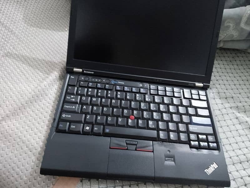 Core i5 - Lenovo X220 1