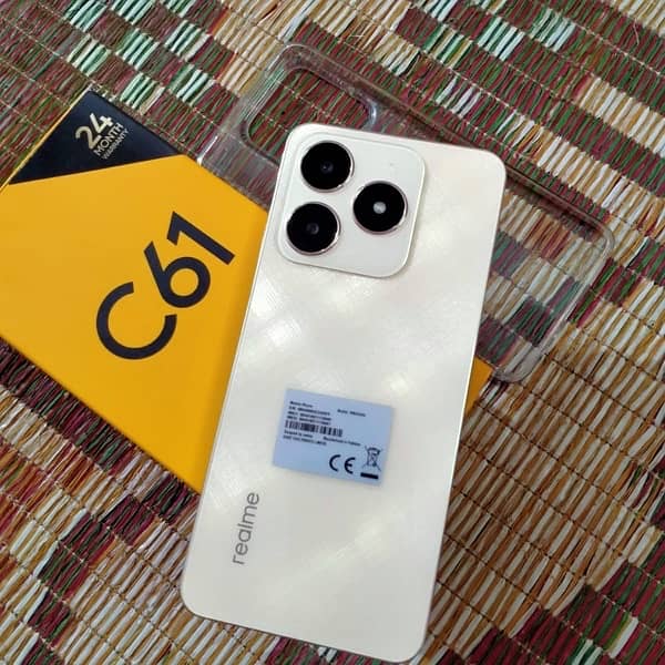 Realme C61 2