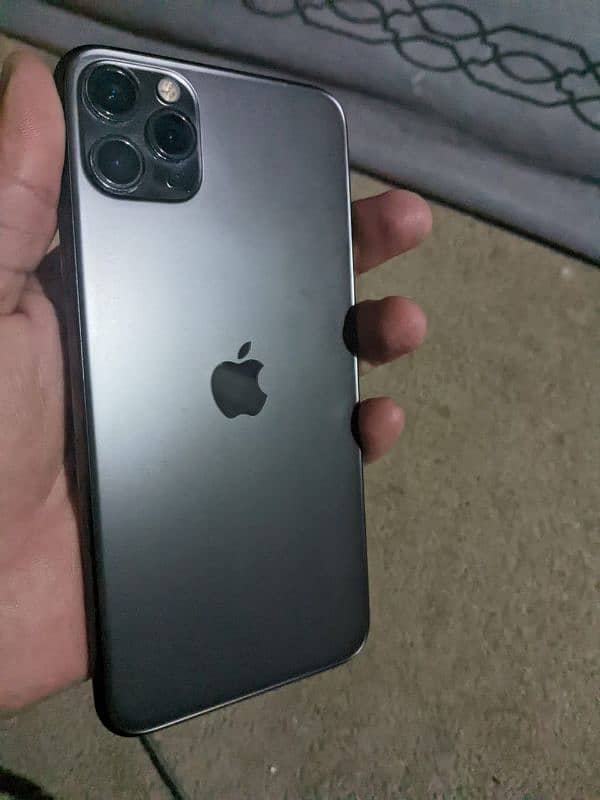 iPhone 11 pro max 256gb PTa approved ha 1