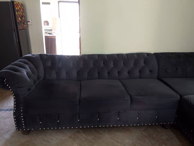 like new sofas for sale in Ameer Chowk lahore 4