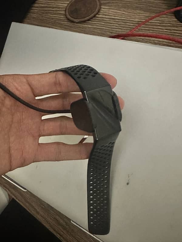 fitbit charge 3 read add 4