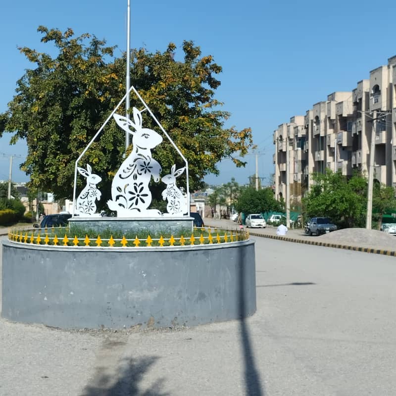 D Type Flat For Sale 3rd Floor Available For Sale In PHA Apartments I-11/1, Islamabad 4