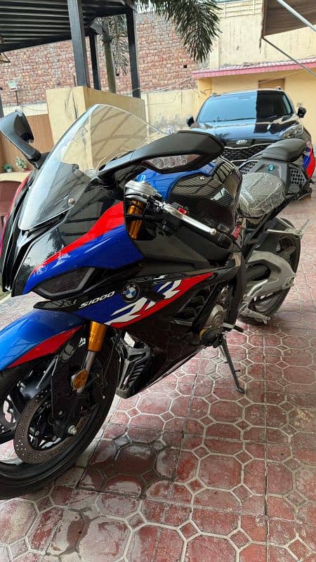 Bmw s1000rr 4