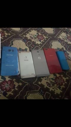 6 mobile hain sub k panal wagra khrab hai