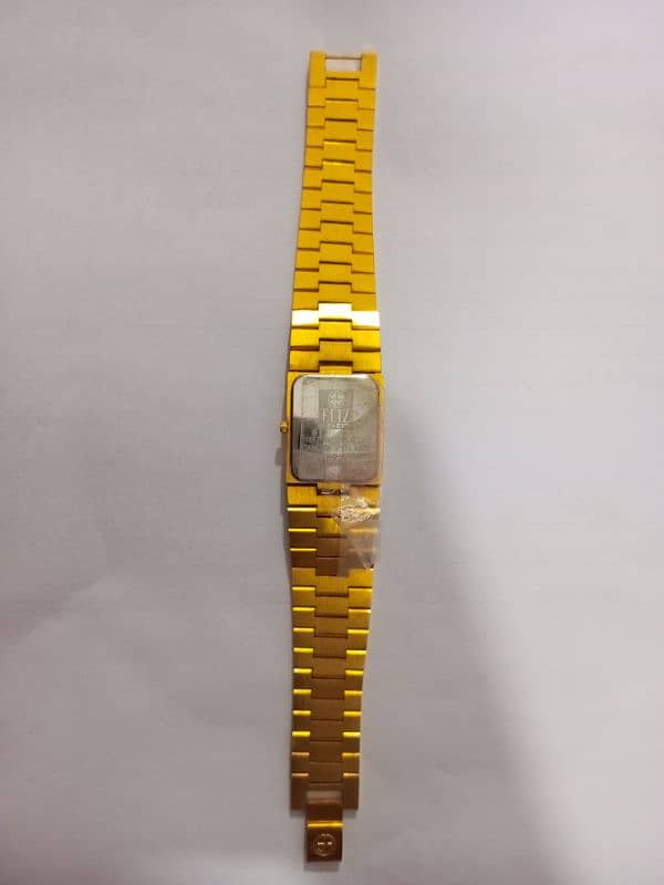 Eliz Wrist watch urgent sale 1