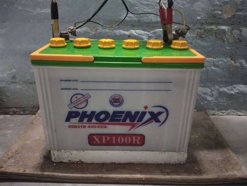 phoenix 100 Amp battery 1