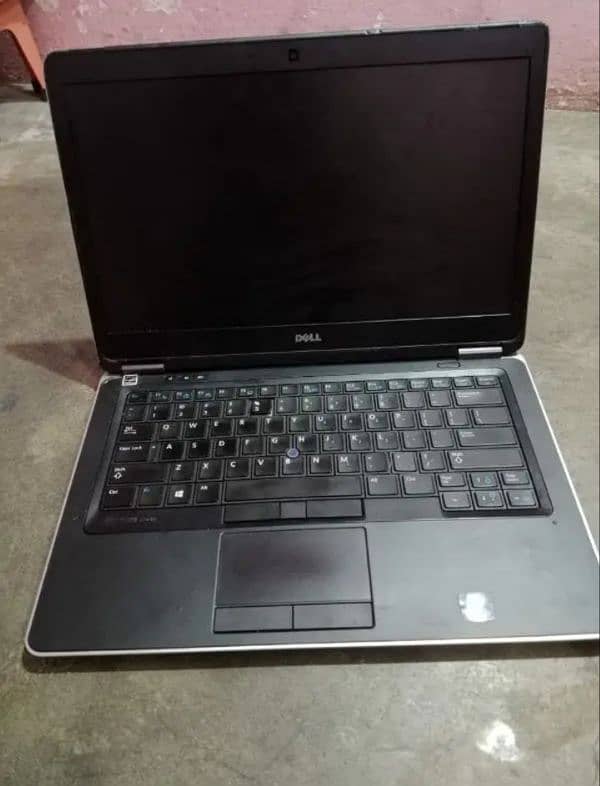 Dell Laptop Core i7 4th Generation 2