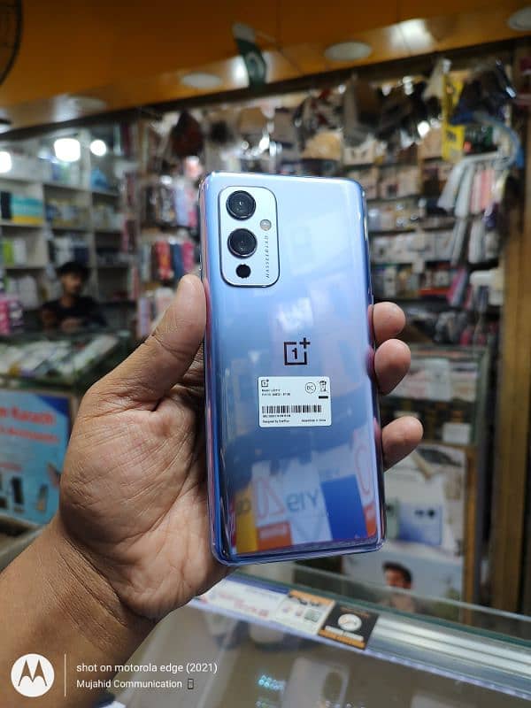 OnePlus 9.8/128 0