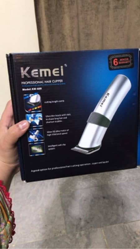 Kemei trimmer 5 combs 0