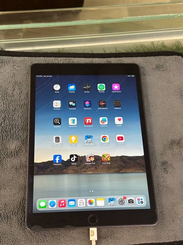 ipad 9 generation 64/gb 1