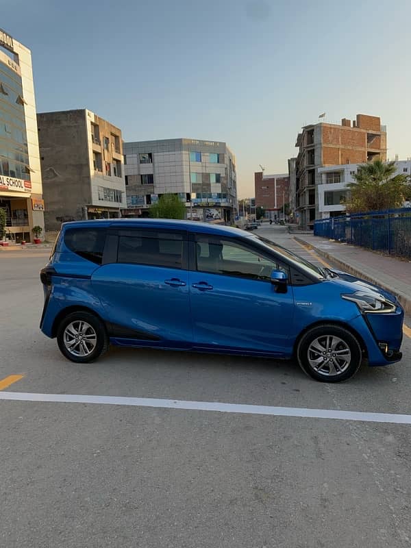 Toyota Sienta 2016 7