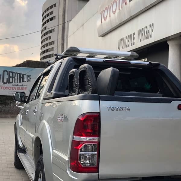 Toyota Hilux 2005 2