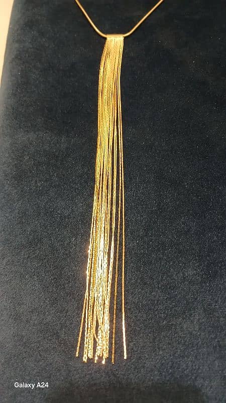 Gold tone Tassel Necklace 4