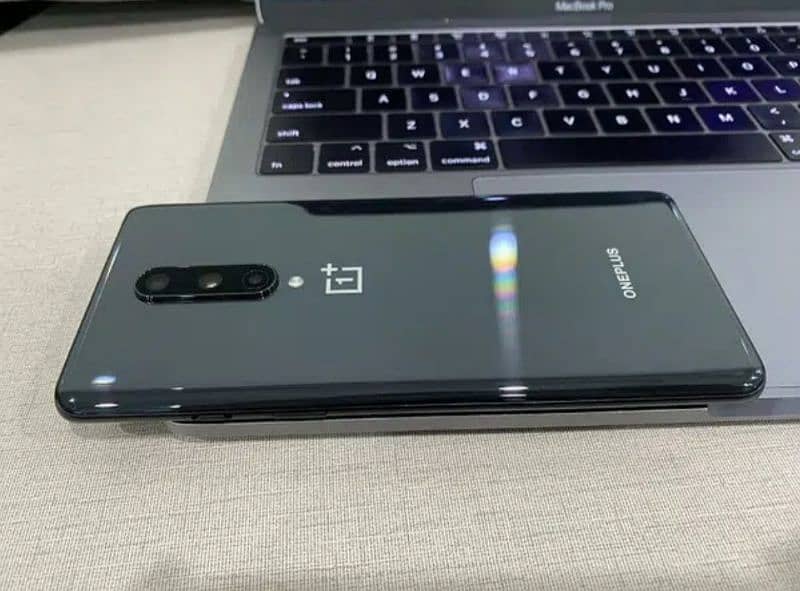 Oneplus 8 with charger 8gb128gb dual sim 2