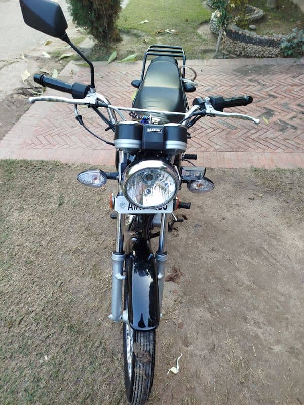 Suzuki gs 150 Black Amazing Condition 13