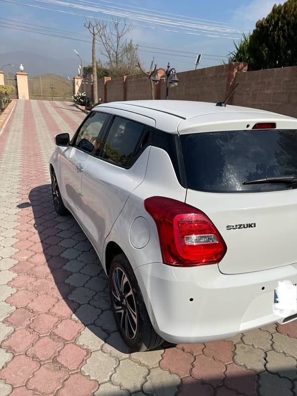 Suzuki Swift 2023 3