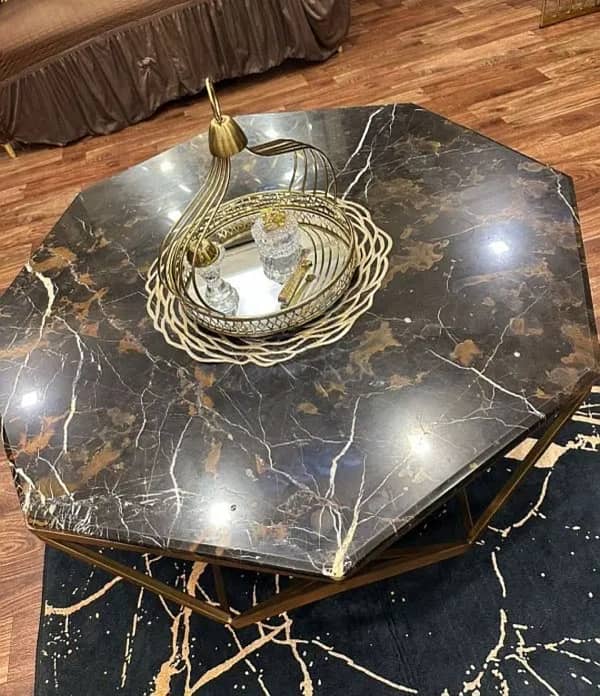 center marble table 0