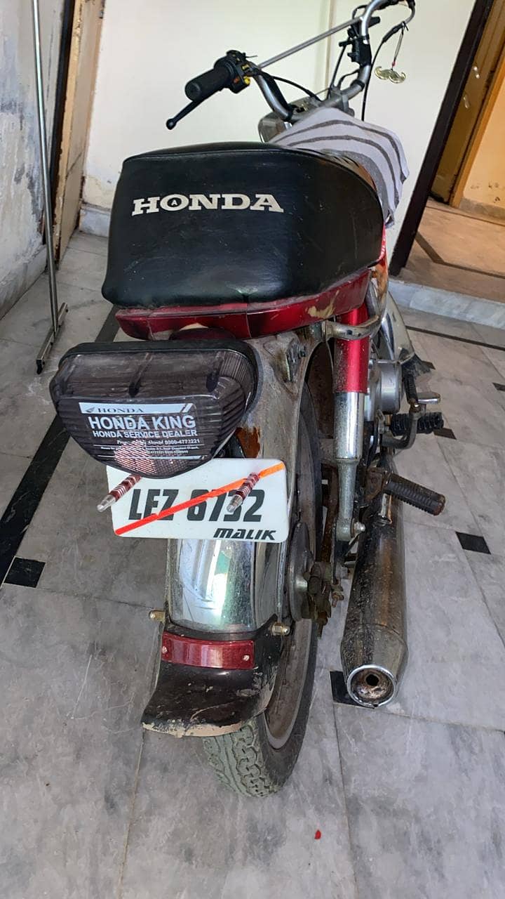 Honda CD 70 2019 4