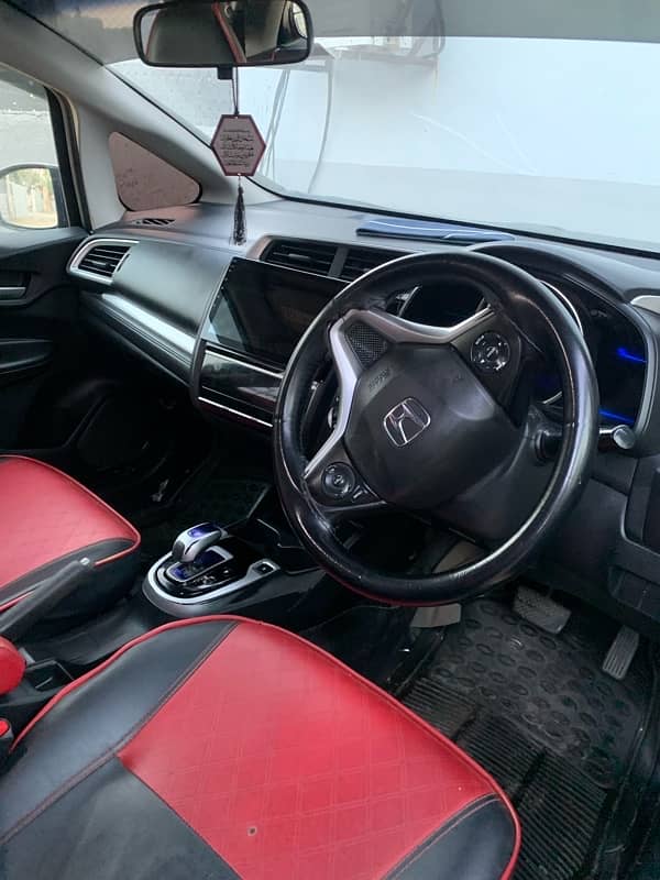 Honda Fit 2015 12