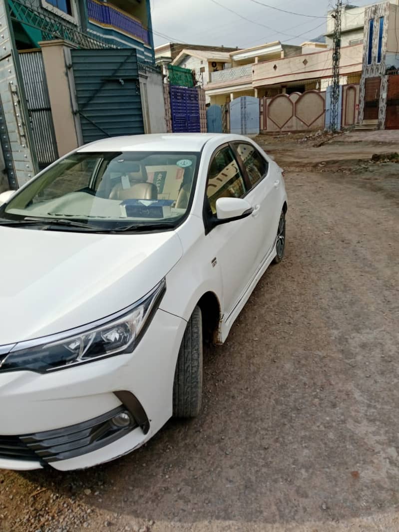 Toyota Corolla Altis 2017 5