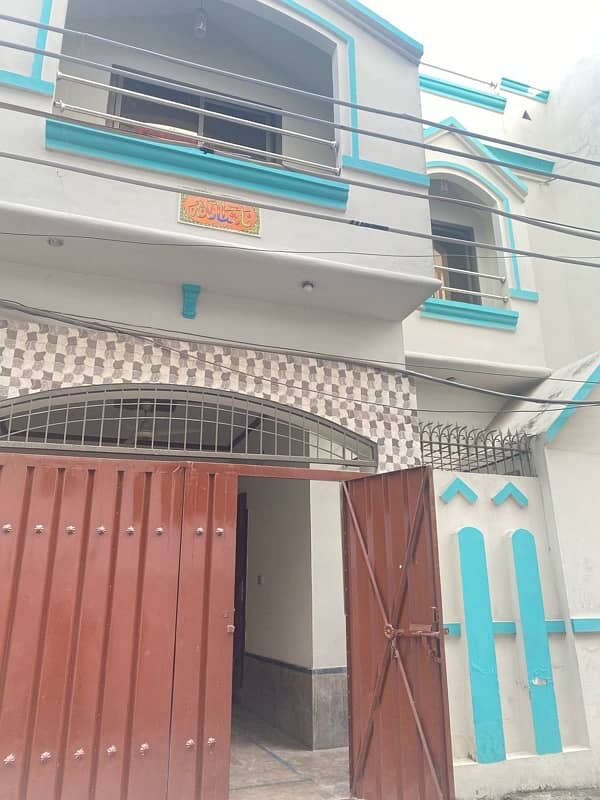 House in Gulshan Town for rent 0