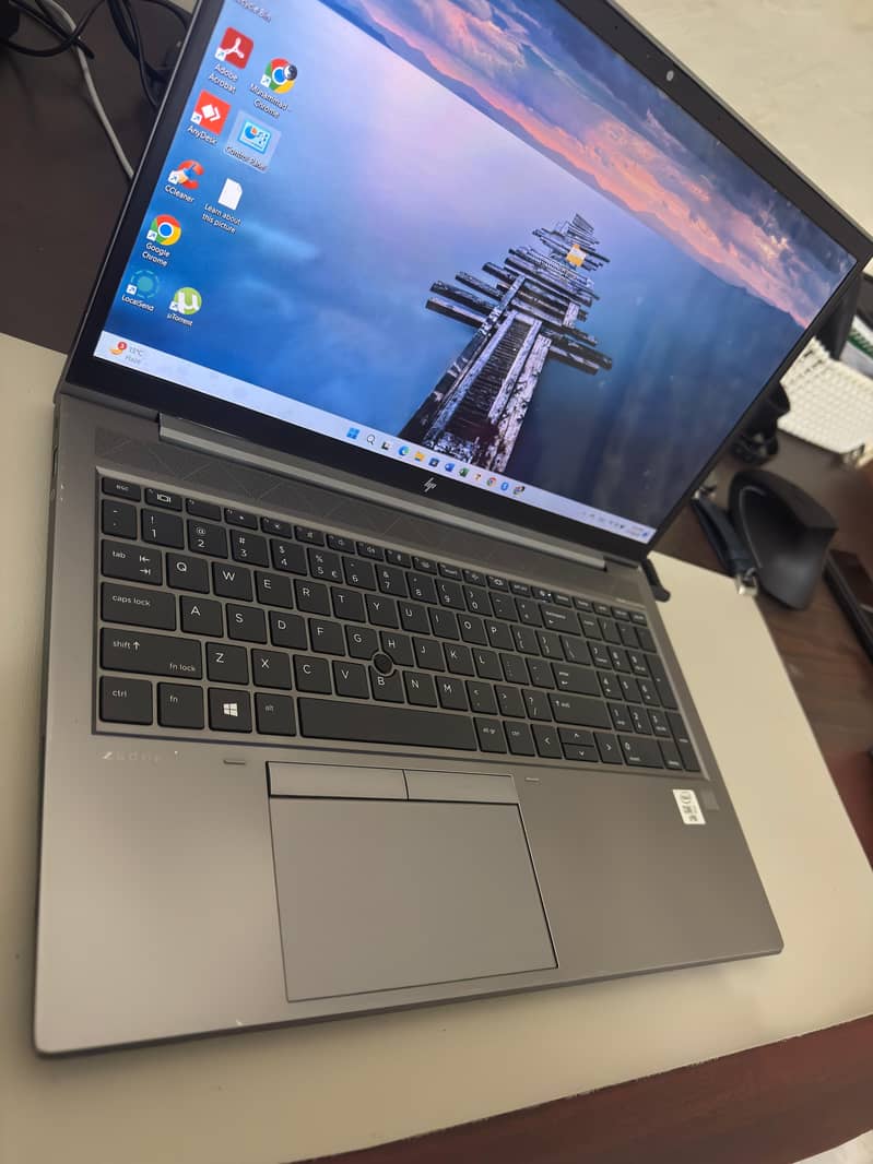 Hp Zbook Firefly 15 G7 Workstation 3