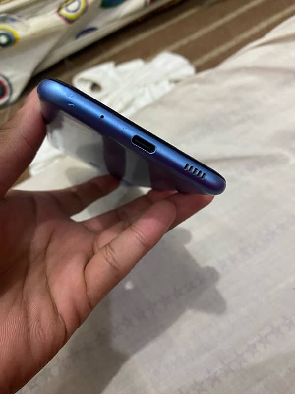 Samsung A11 with box and charger 3