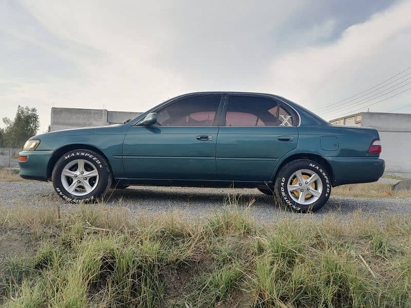 Toyota Corolla 2.0 D 1995 13