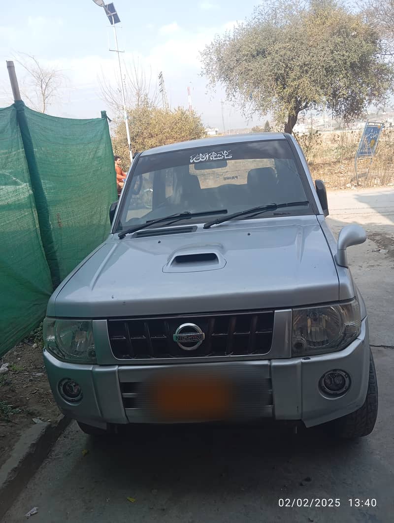 Nissan Kix 2011 Model 2017 import Sindh Registered 660cc turbo 4x4 2