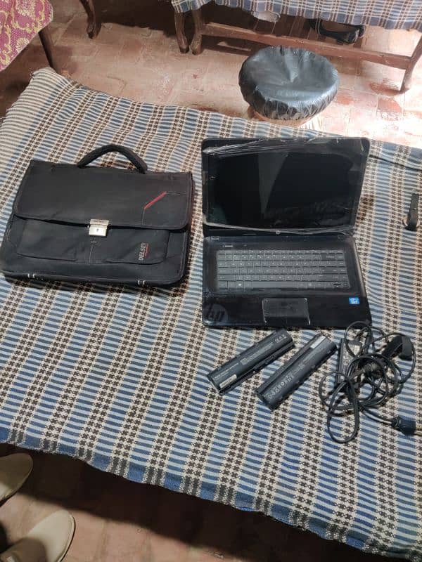 good condition laptop Hy 3 button no work of keyboard 2