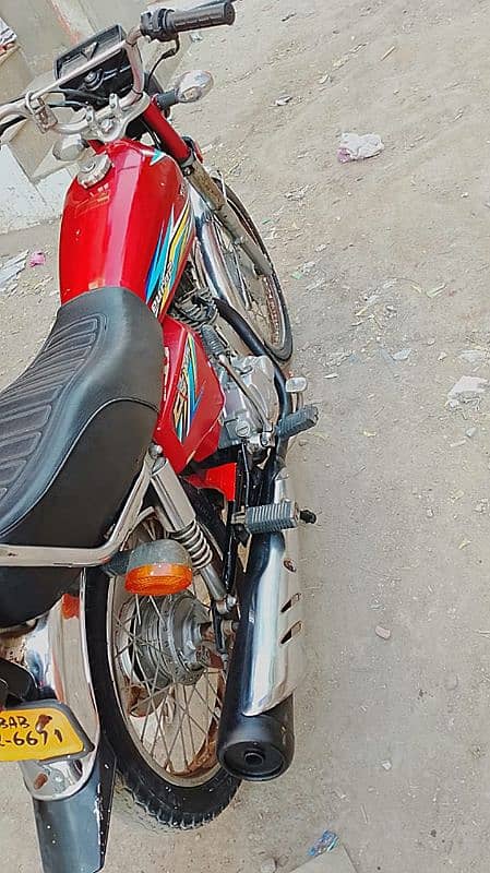 Honda cg 18 model Karachi number first owner 4