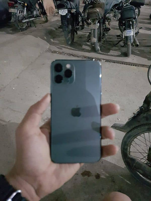 iphone 11 pro urgent sale 1