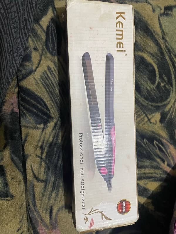 Hair straightener 4