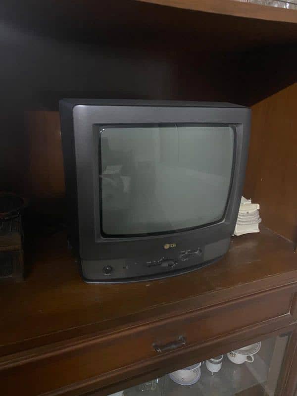 LG TELEVISION 0