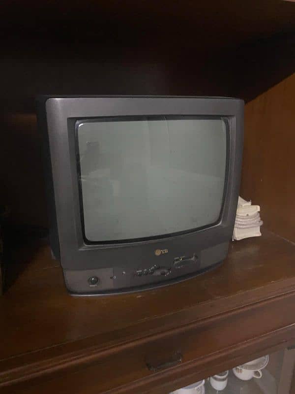 LG TELEVISION 1