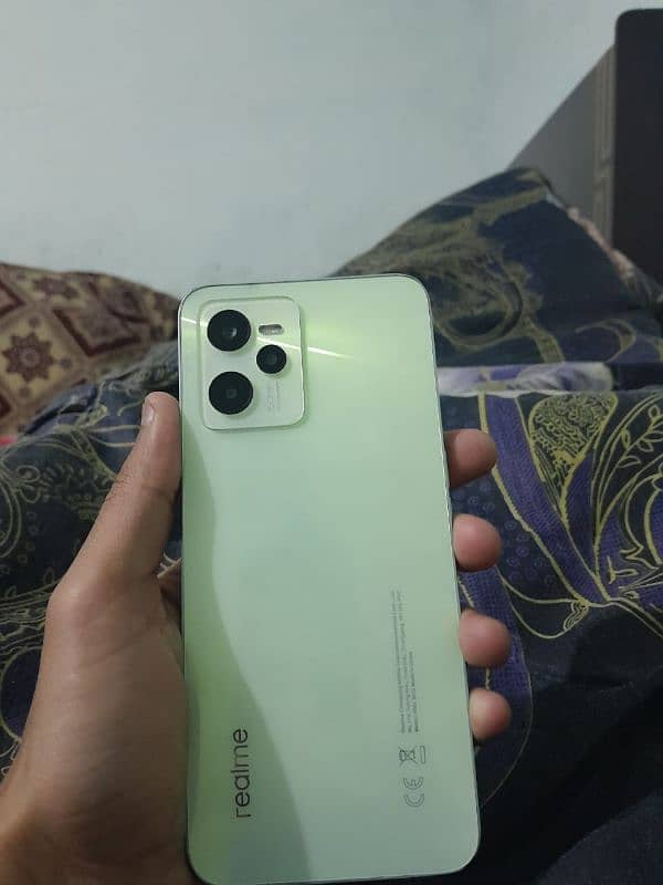 Realme C35 6