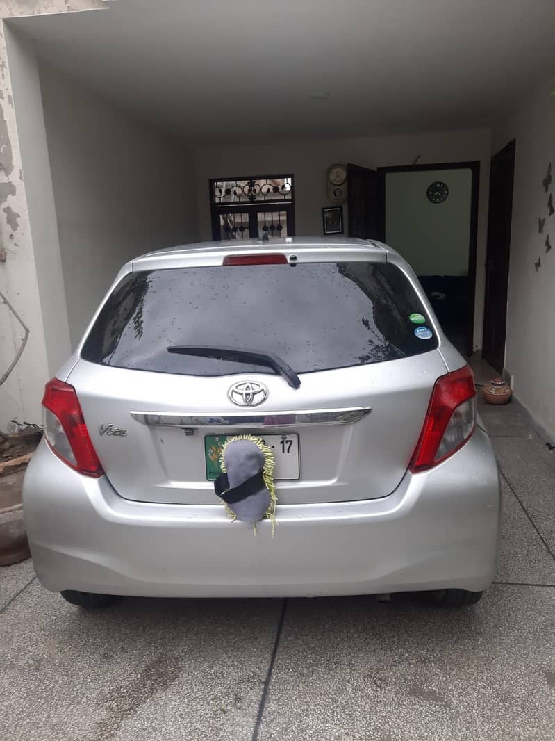 Toyota Vitz 2013 1