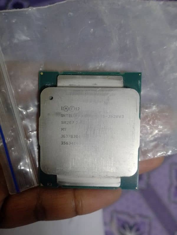 Xeon E5 2620 V3 0